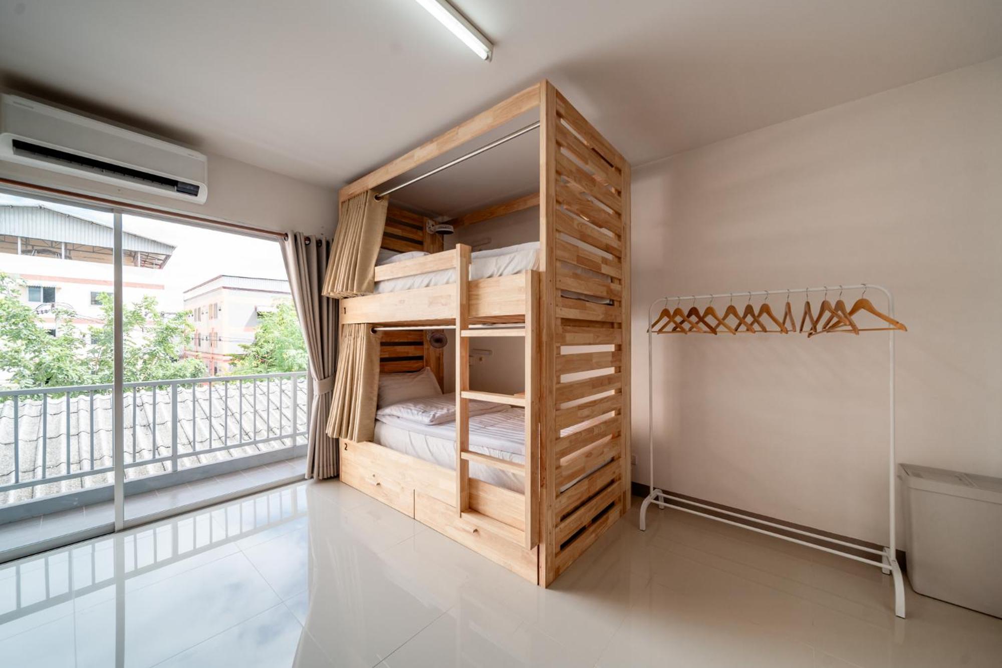 Socialer Coliving & Coworking Space Chiang Mai Exteriör bild