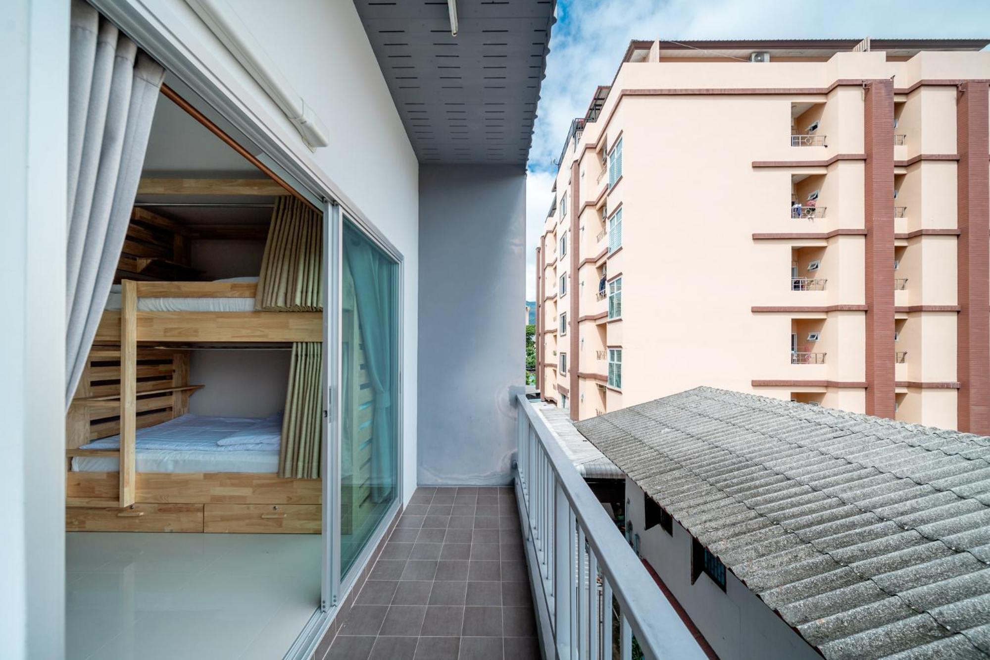 Socialer Coliving & Coworking Space Chiang Mai Exteriör bild
